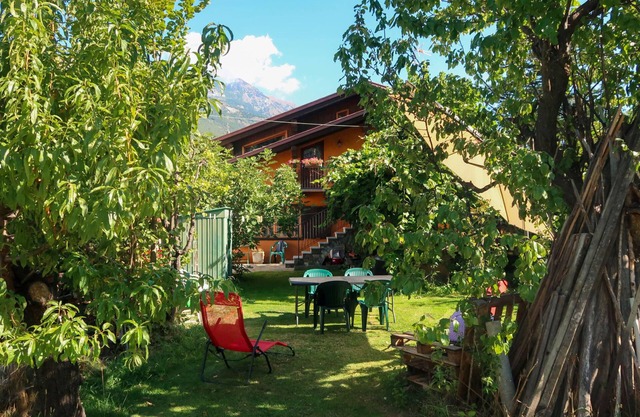 Aux Oiseaux by Interhome