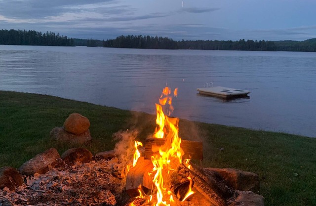 Available 8-23-25-8-30-25! Discounted Rate!Million dollar views of First Lake!