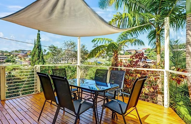 Avalon 2, Pet-friendly home featuring 2 bedrooms, a modern bathroom with spa bath