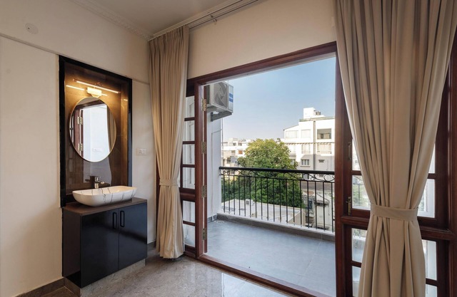 Avalon Apartments