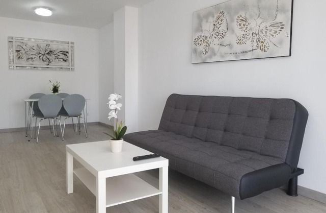 Avenida de Denia N11 close to the Beach