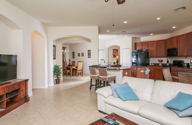 🥇 Awesome 3bd home (CH816)
