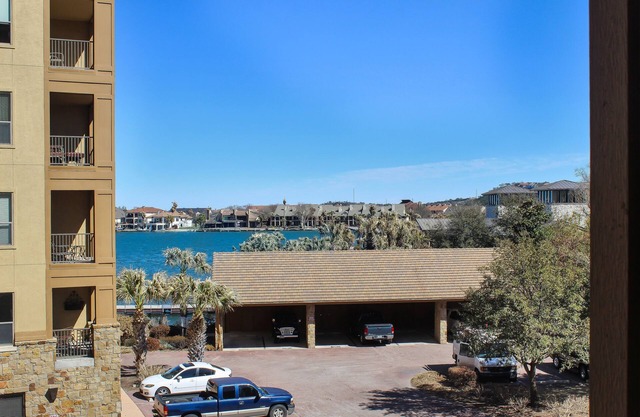 Awesome Condo with Outdoor Patio and Outstanding Views of Lake LBJ