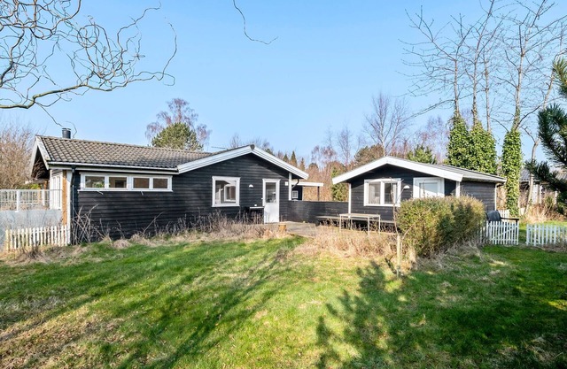 Awesome home in Gilleleje with kitchen