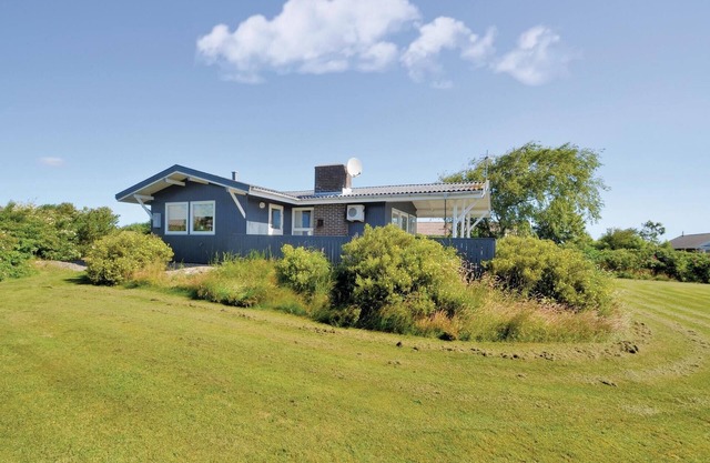 Awesome home in Hurup Thy with WiFi
