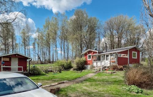 Awesome Home In Hyssna