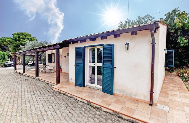 Awesome home in Licata AG with WiFi