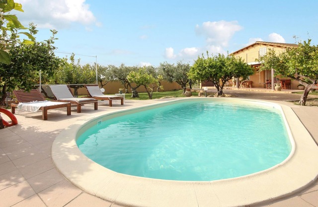 Awesome home in Menfi AG