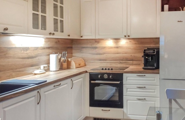 Awesome Home in Nowe Warpno With 3 Bedrooms and Wifi