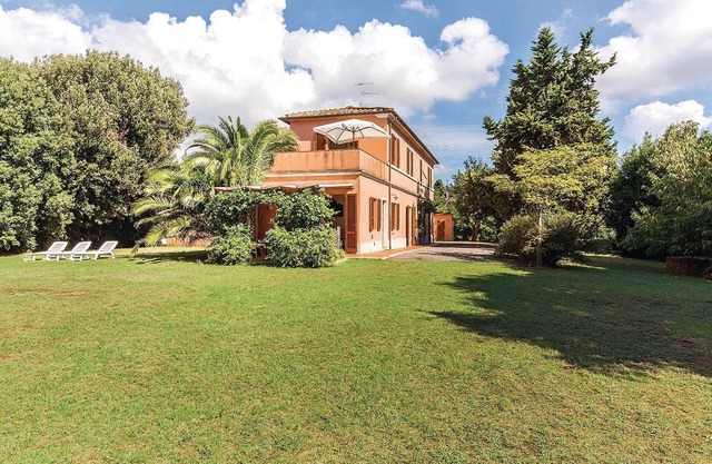 Awesome home in Rosignano Marittimo LI