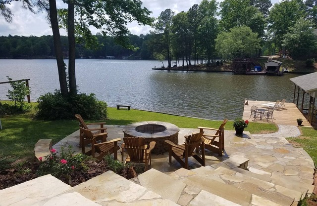 Awesome Views! Two Full-Kitchens And Relaxing Fire Pit Area!