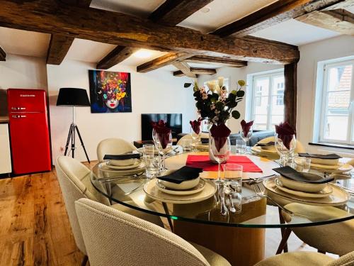 AyCatcherHomes - BigLiving I 3 Bedrooms I 7 Persons I 2 Bathrooms I TopLocation I Old City Marburg I WLAN I Maisonette Boutique App LUNA