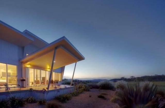 Azjure Studio Retreat