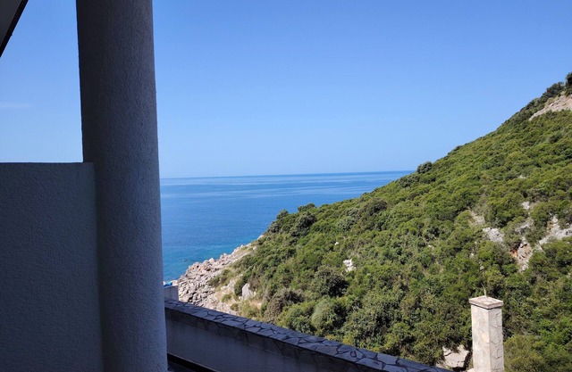 AZURA BAY HOTEL