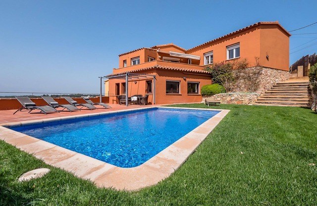 B-47 BEGUR 8PaX - Four Bedroom House, Sleeps 8