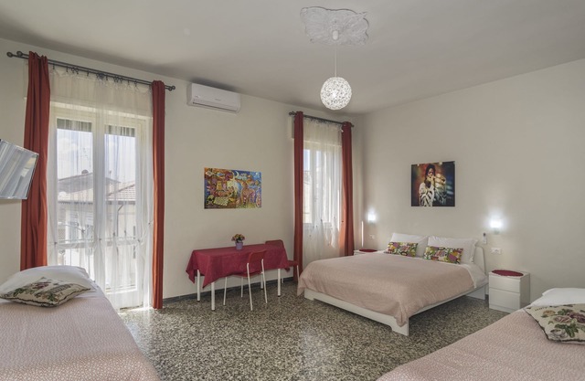 B&B Aliante & 2 Quadruple rooms Pisa-Tuscany