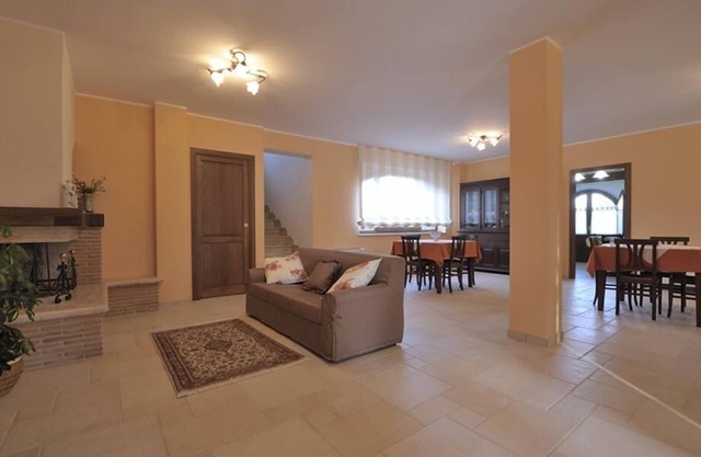 B & B Casale Frezzini