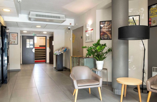 B&B HOTEL Avignon (2)