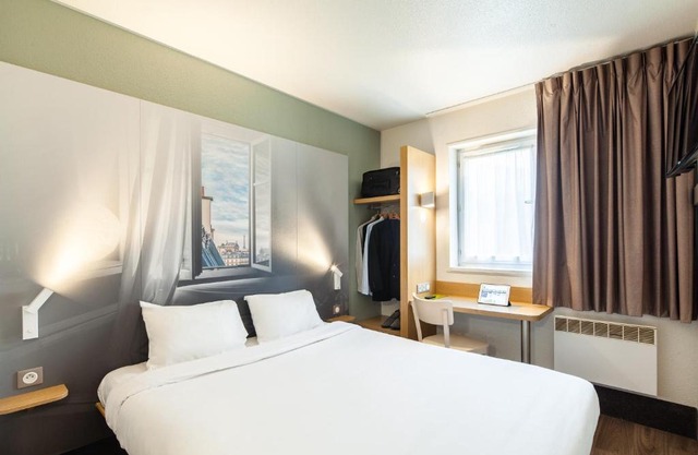 B&B HOTEL Evry Lisses 1