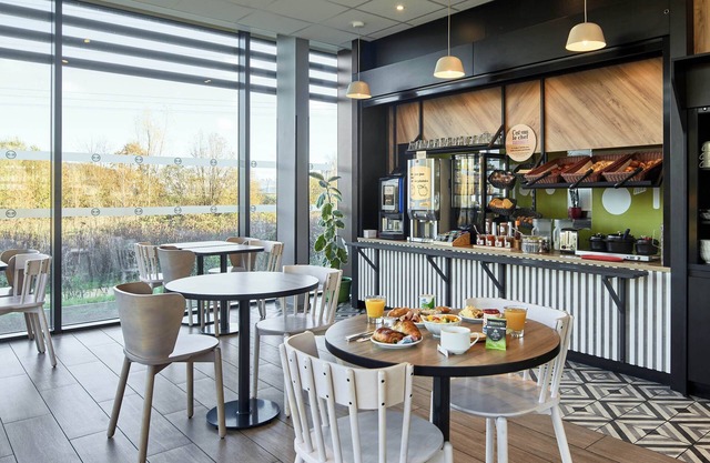 B&B HOTEL Igny Palaiseau