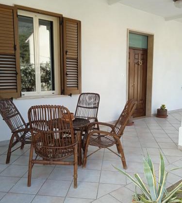 B&B LUCE