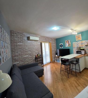 B&B NewYork, Avellino
