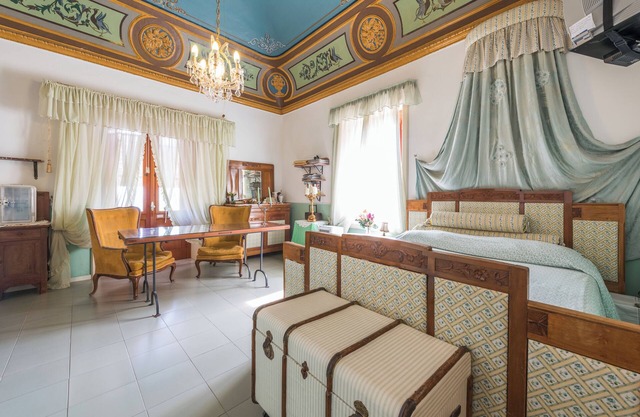 B&B Villa Pittorino: Giuliana Room in Salina cir 19083037C100309