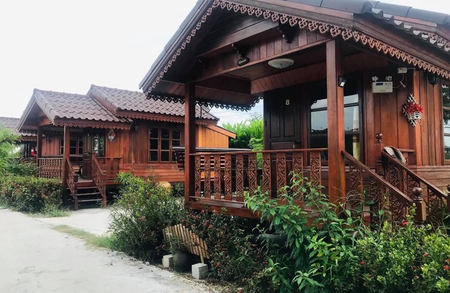 Baan Bangwua Resort