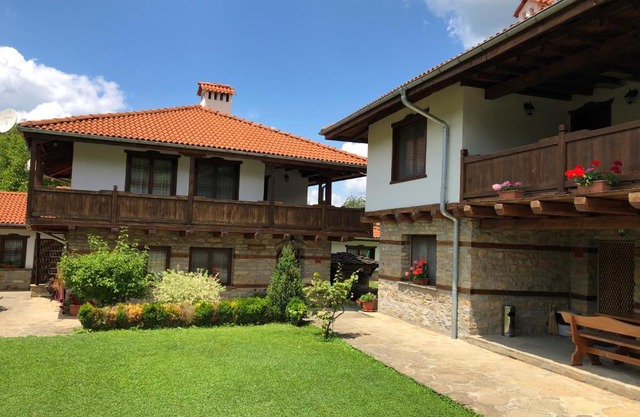 Baba Stana Houses