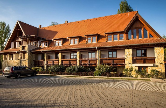 Balatonfoi Yacht Club Balatonkenese