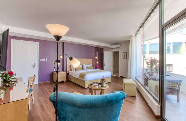 Balcony Suite - The Liwan Hotel