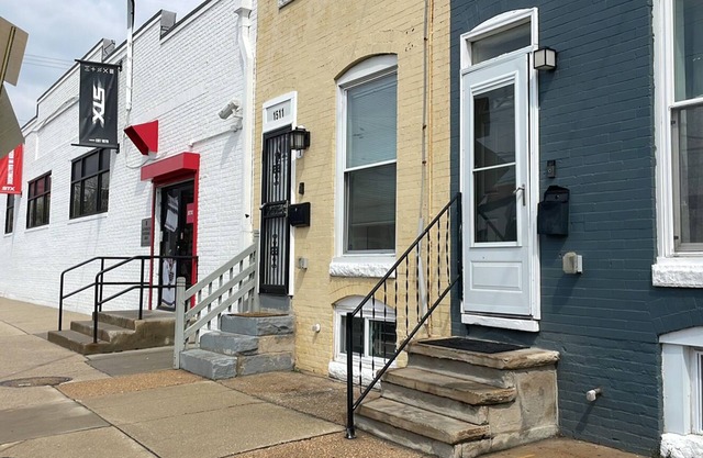 Baltimore sports, restaurants and entertainment at your doorstep!