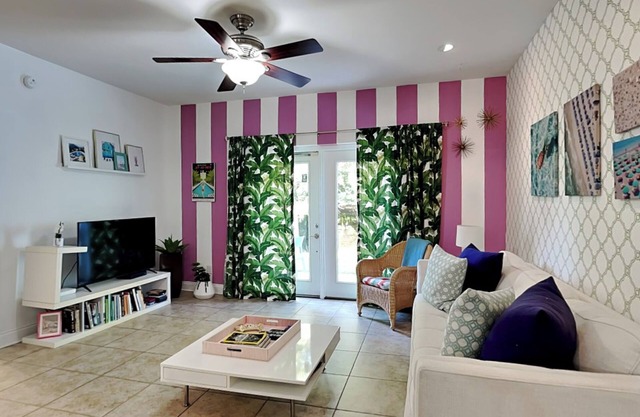 Banana Bay Townhome 6075 | Pet-Friendly, Short Drive to Beach, On-Site Amenities