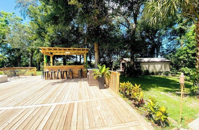 Banana Leaf Villa-Honey Combo Premium Suites