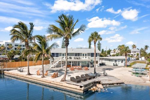 Banana River Resort