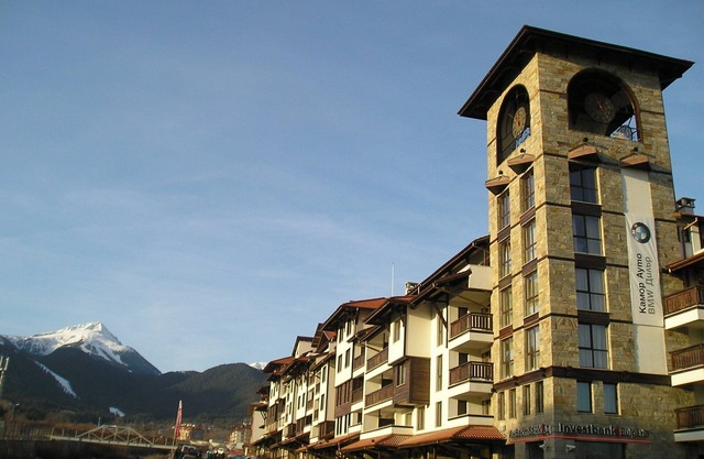 Bansko Royal Towers - One of the closest apartments to the Gondala
