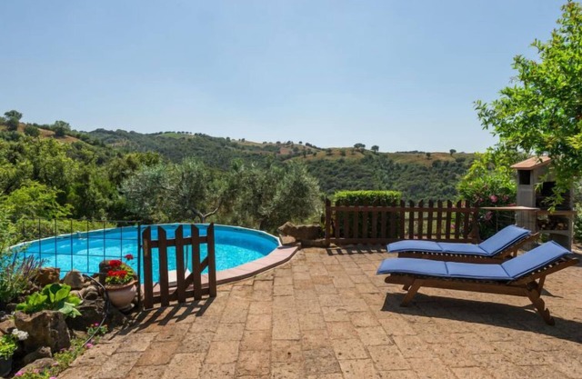 Bardi I by Interhome