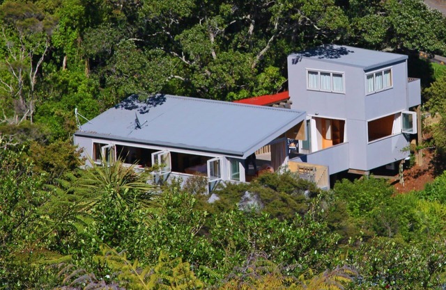 Barefoot Spirit | Stay Waiheke