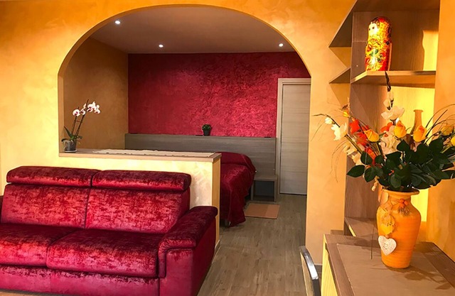 "Barolo" room in the Langhe Unesco hills, overlooking Alba