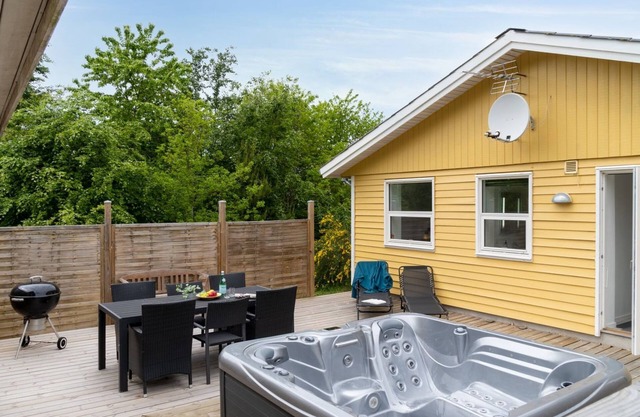 "Barth" - 950m from the sea by Interhome
