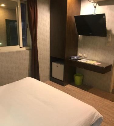 Baseball Hotel