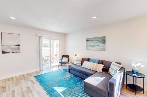 Bay Acres Bungalow - A