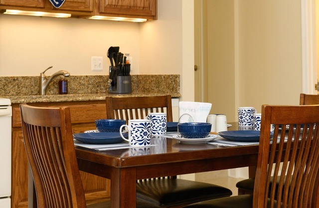 Bay Ridge unit by Downtown Annapolis and Quiet Waters Park