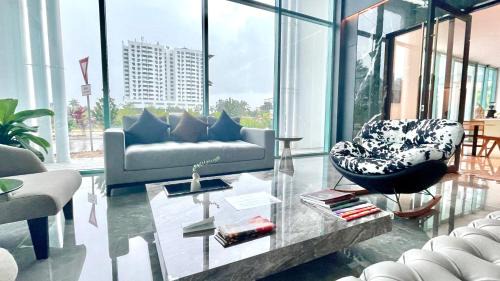 Bay Suite Likas Near SICC