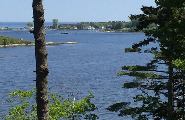 Bay views, minutes to Popham