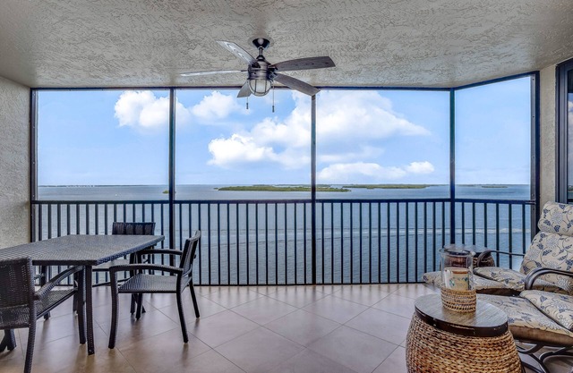 Bayfront escape with beach access, and panoramic coastal views