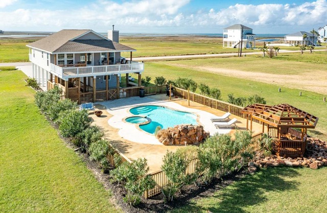 Bayside Paradise