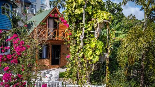 Bayview Chalet