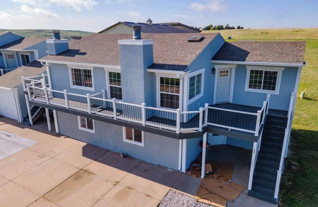 Bayview Double Condo 1 & 2, Ogallala Beach