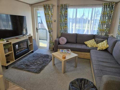 Baywood View Lodge